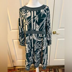 BCBGMaxAzria peacock green and off-white print dress